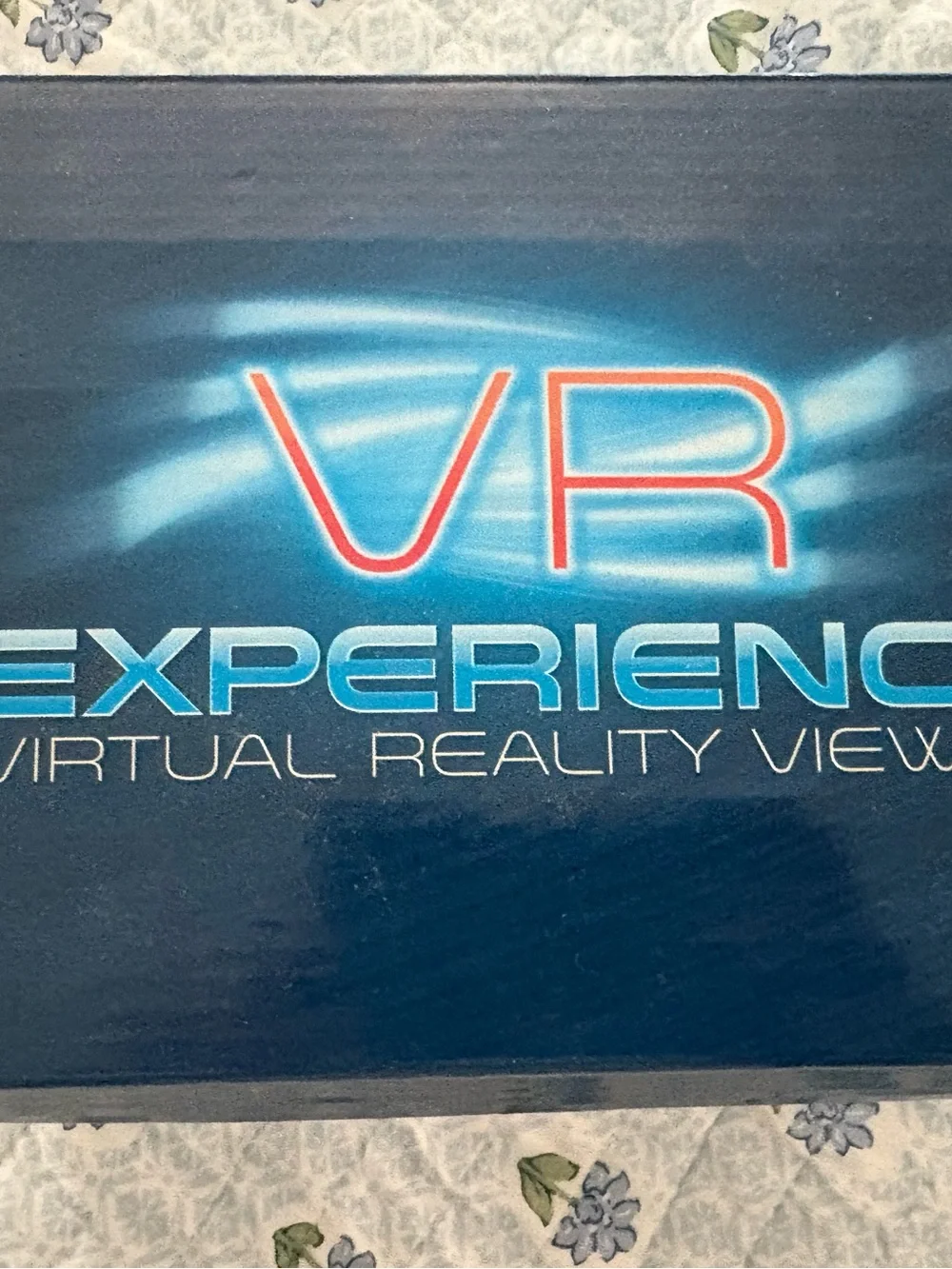 Virtual Reality Viewer - White and Black Never used taken out of box for photo